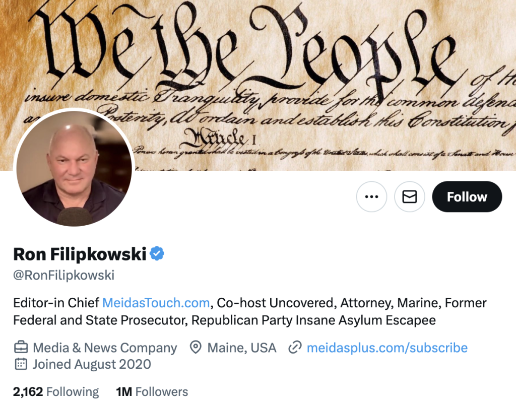Twitter profile example 